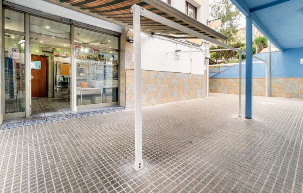 WOW-BAR-JAEN-FACHADA-768x512